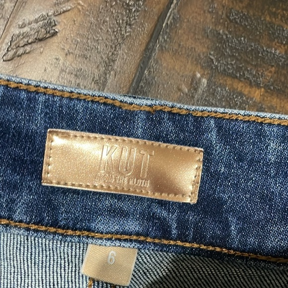 Woman’s KUT jeans. Ankle length. Wide leg. Side 6. Brand new, without tags - Picture 3 of 3